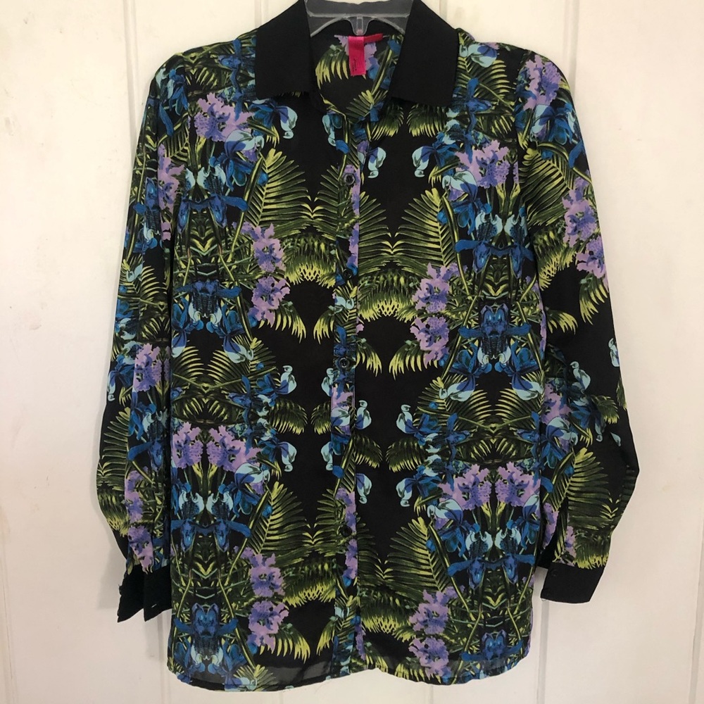 Jungle Print Longsleeve Button Down